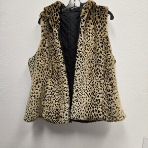 Leopard Print Faux Fur Vest